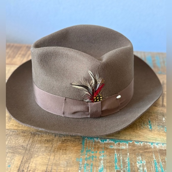 Bailey 100% Wool Fedora Hat w/ Feather Accent – Size Large (Made in USA) - Picture 13 of 16